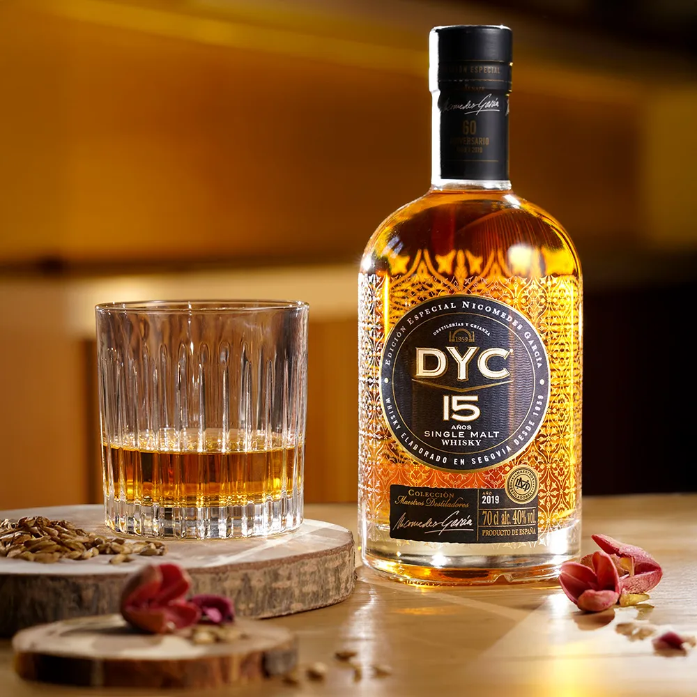Coctel Whisky Solo Botella 15 Años DYC